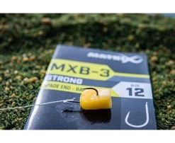 Matrix MXB-3 Barbed Spade End Black Nickel (10st) Maat 18